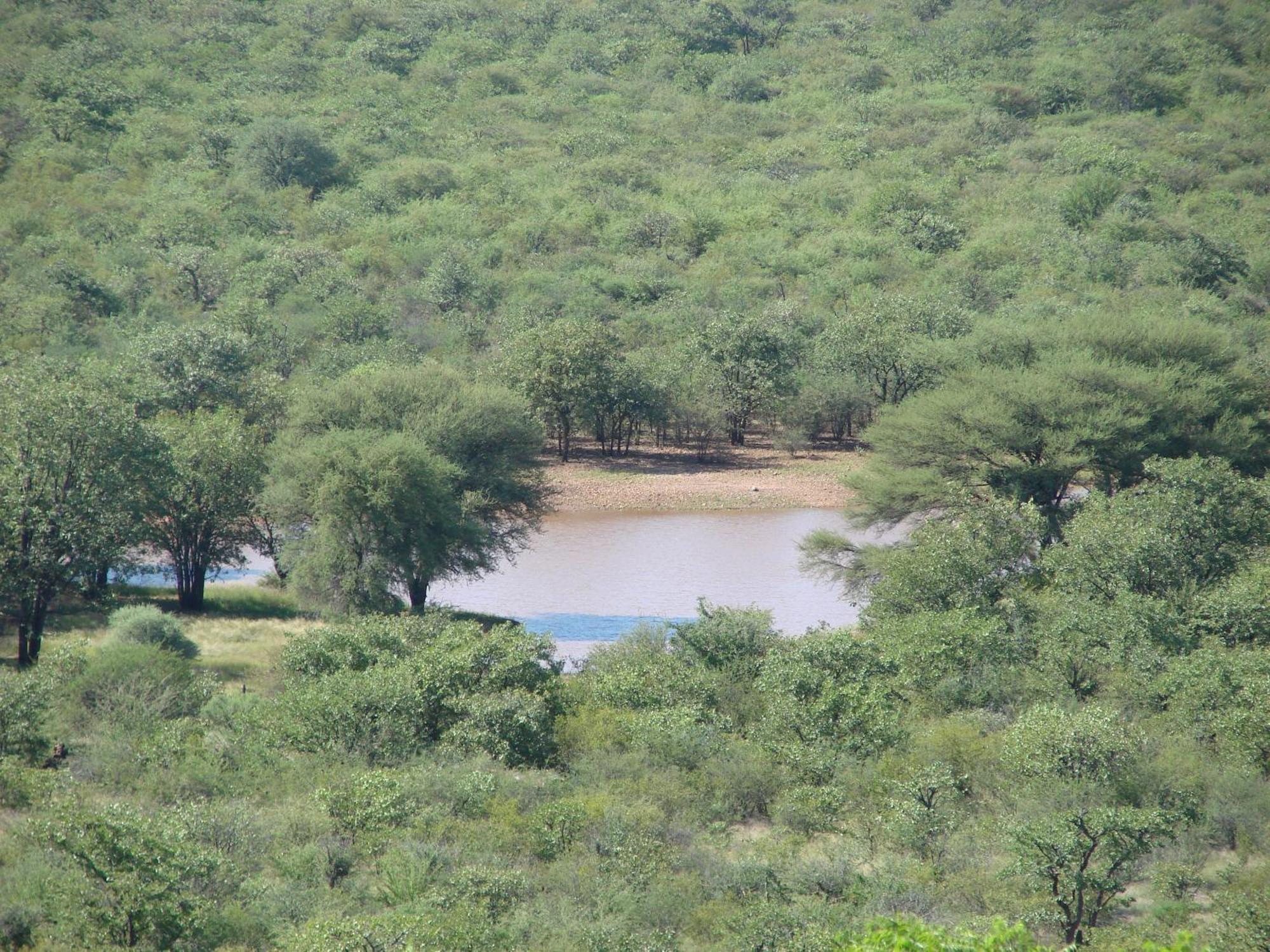 Onduri Lodge Outjo Esterno foto